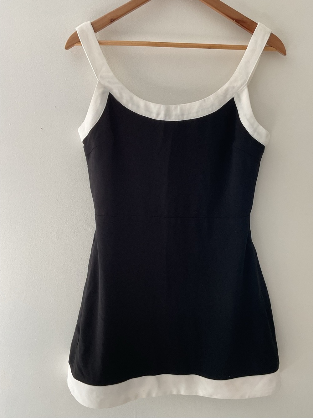 Lulus Posh Darling Black Color Block Sleeveless Pockets Crepe Knit Mini Dress M - Picture 5 of 15